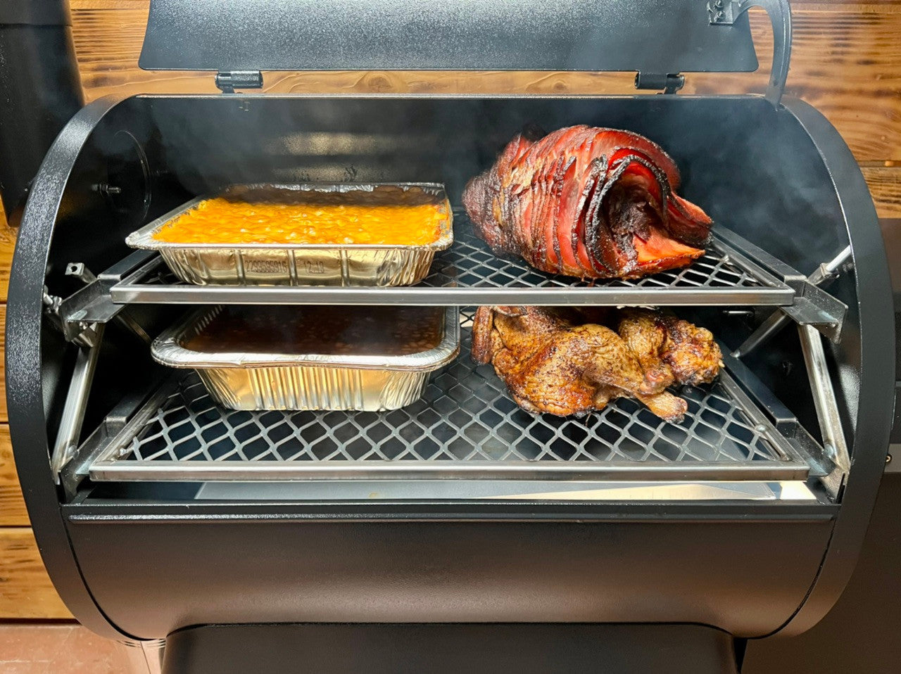 Traeger Pro 22 / 575 Grate Rack System | Pimp My Grill.