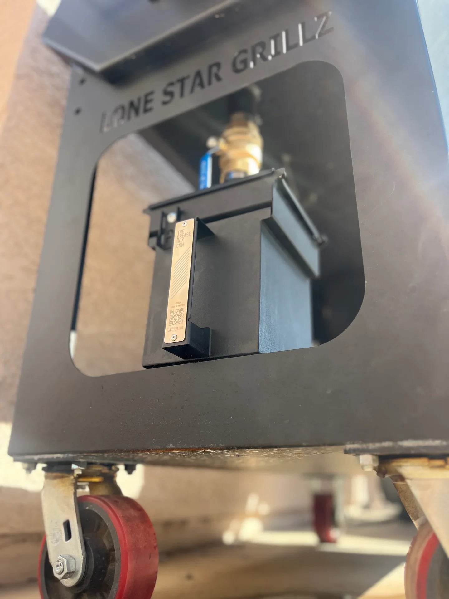 The Grease Box THREAD ADAPTER -L (Compatible with select Lone Star Grillz & Pitts & Spitts; GX-U & Ball Valve Sold Separately)  (10) See All Reviews + THREAD ADAPTER -L Lone Star Grillz & Pitts & Spitts; (GX-U & Ball Valve Sold Separately)