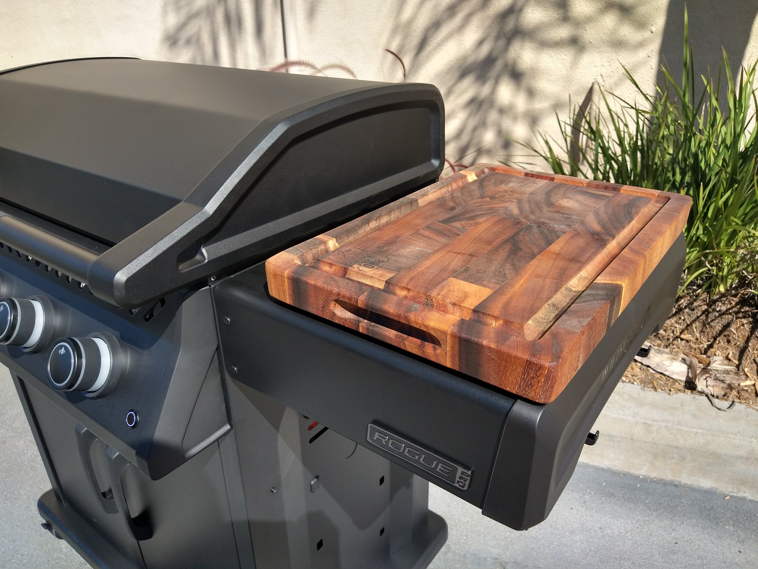 BBQ Boards®, Napoleon Rogue PRO Griddle Side Board