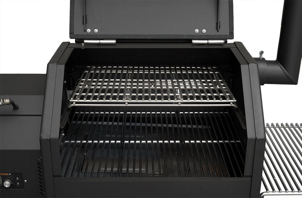 Yoder Smokers YS480s Pellet Grill on Competition Cart