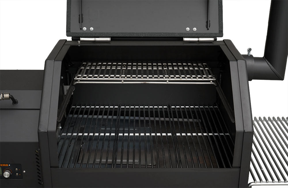 Yoder Smokers YS480s Pellet Grill on Competition Cart