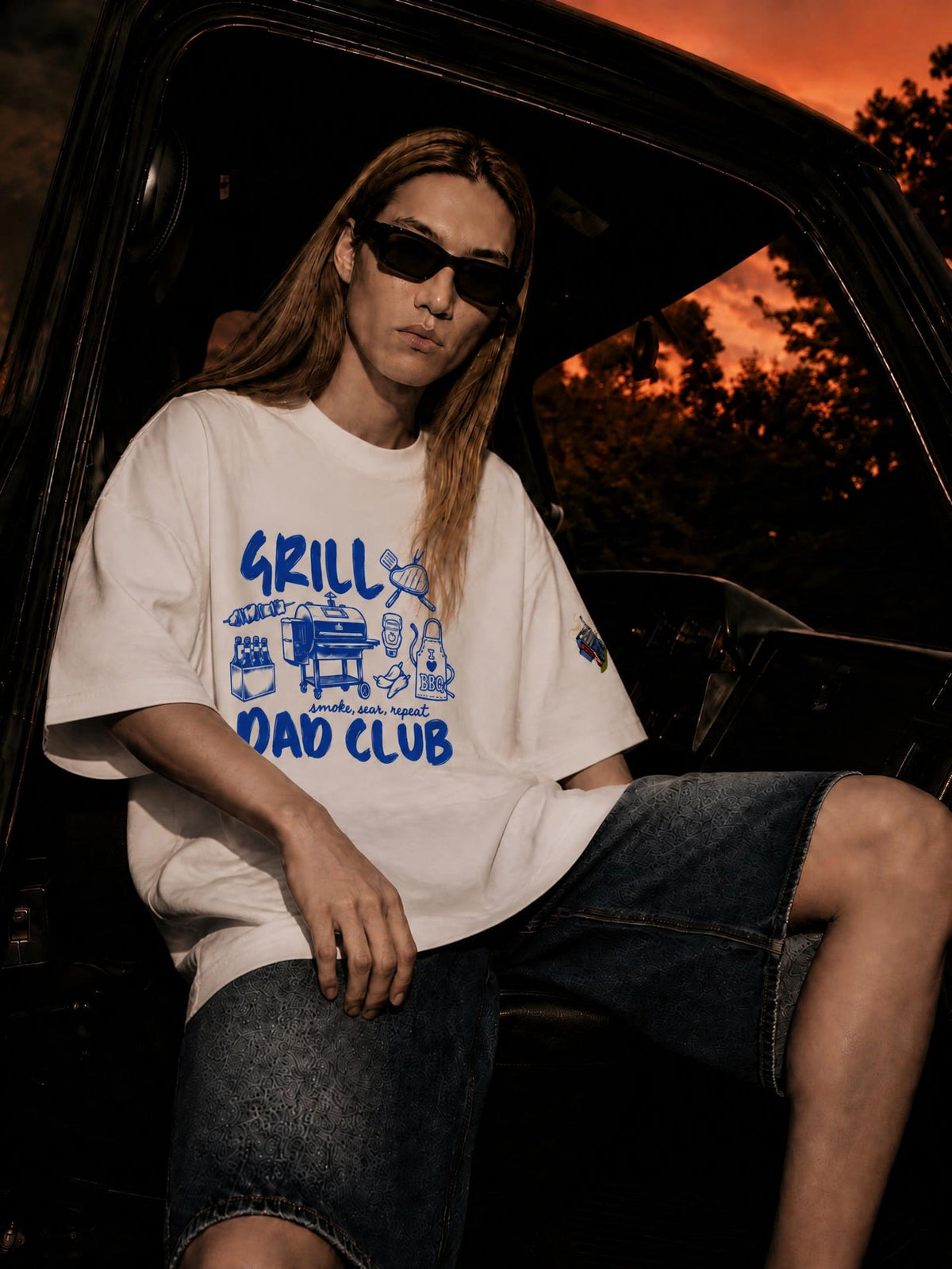 Grill Day Club - Unisex Oversized T-Shirt