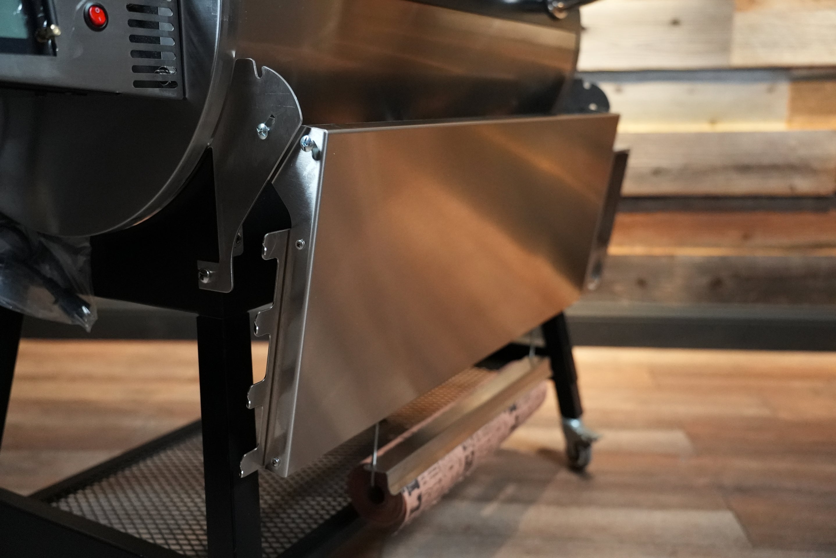 Tactical Stainless Folding Front Shelf | RecTeq RT-700 / RT-680